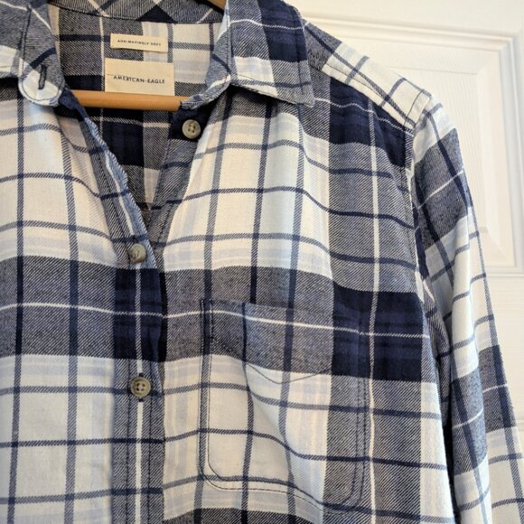 American Eagle Ahh-mazingly soft plaid shirt navy size medium - Picture 4 of 16